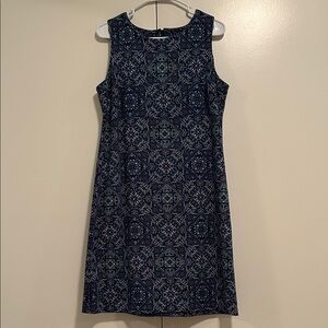 Elegant Navy Blue Patterned Dress